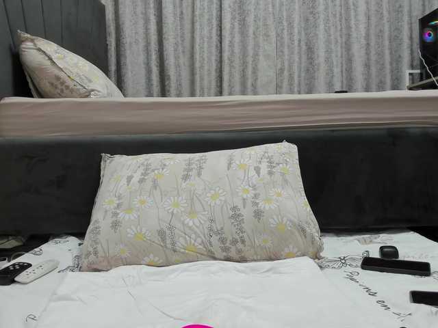 Wowsquirtx1's BongaCams show and profile