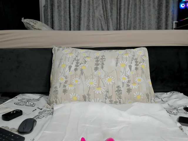 Wowsquirtx1's BongaCams show and profile