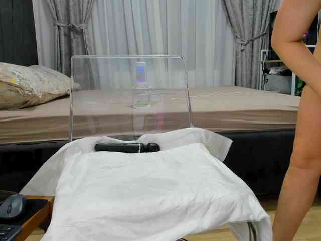 Wowsquirtx1 webcam