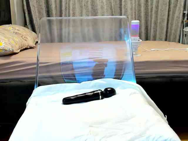 Wowsquirtx1 webcam
