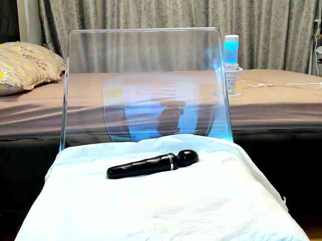 Wowsquirtx1 webcam