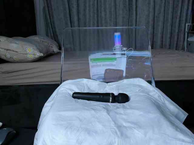Wowsquirtx1 webcam