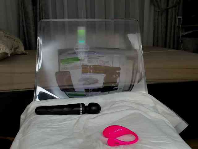Wowsquirtx1 webcam