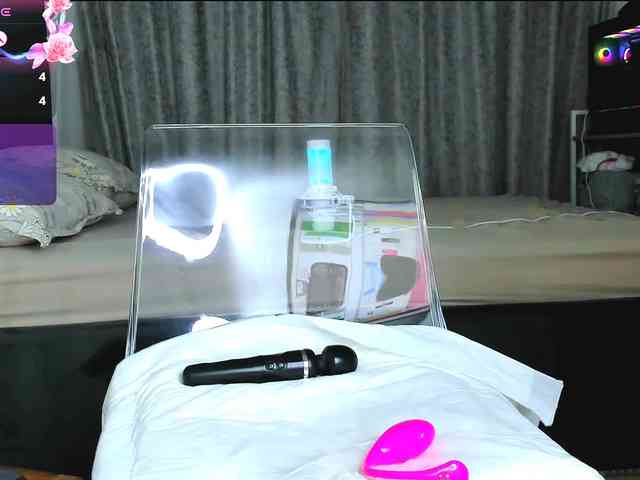 Wowsquirtx1 webcam