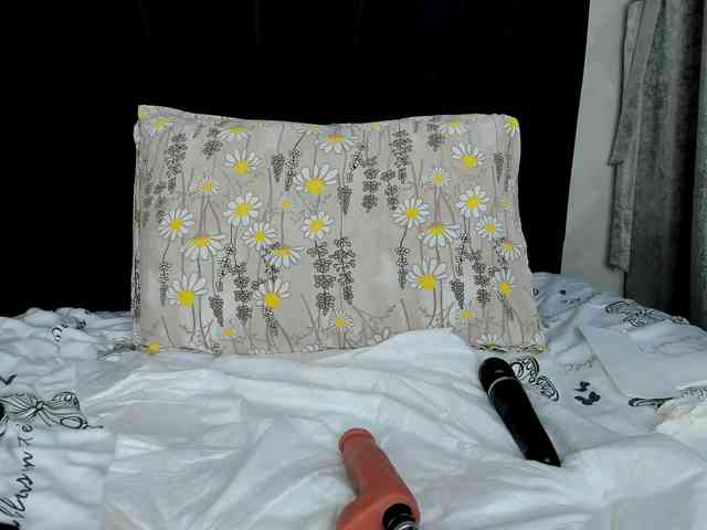Wowsquirtx1 webcam