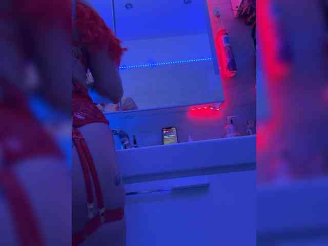 Isizzu-TOP's webcam live show