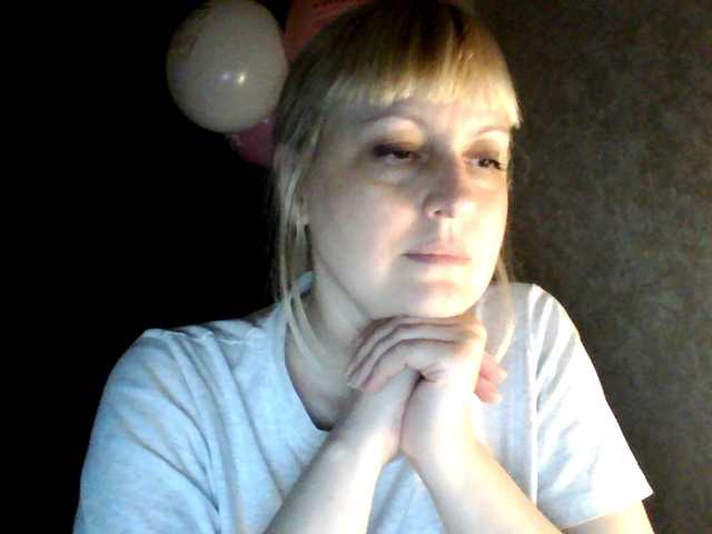 krisss2016 live cam profile