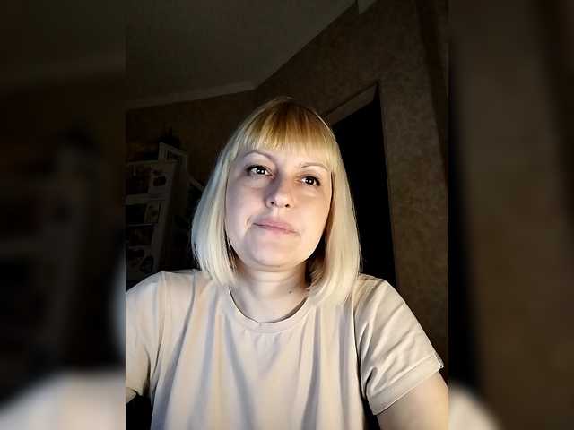 krisss2016's BongaCams show and profile