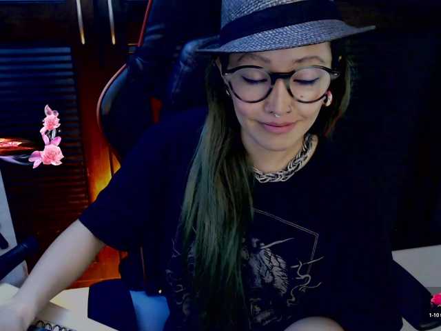 pink2019's BongaCams show and profile