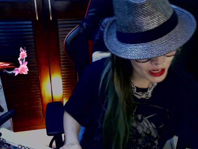 pink2019's BongaCams show and profile