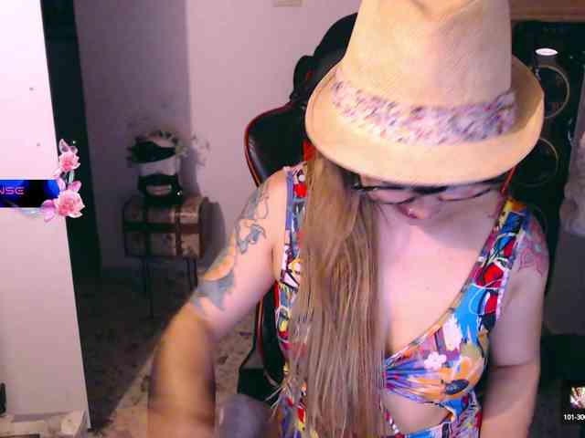 pink2019 Live Webcam on BongaCams