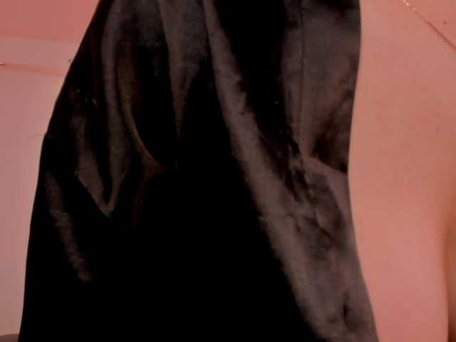 JennaOlson's BongaCams show and profile