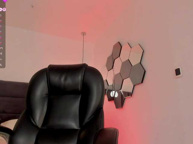 JennaOlson's BongaCams show and profile