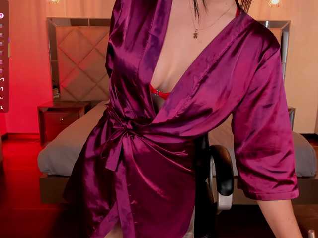 JennaOlson's BongaCams show and profile