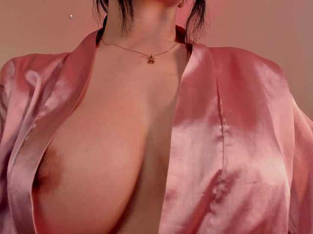 JennaOlson's BongaCams show and profile