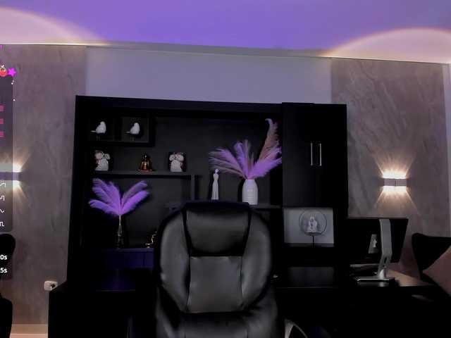 JennaOlson's BongaCams show and profile