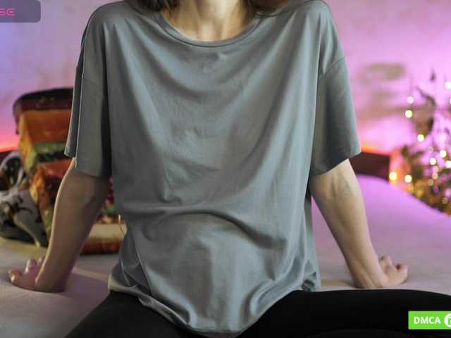 Dieffenbachia's BongaCams show and profile