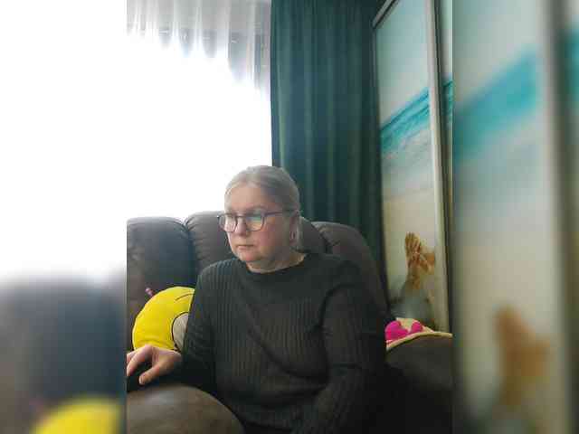 Adiline Live Webcam on BongaCams