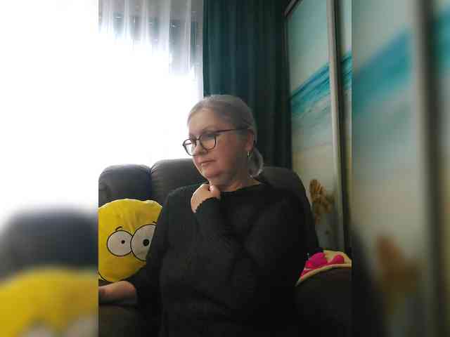 Adiline Live Webcam on BongaCams