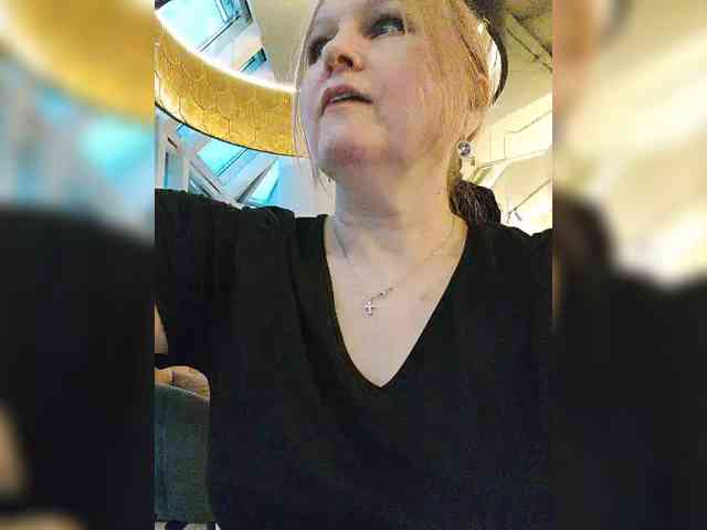 Hot_frenzy webcam