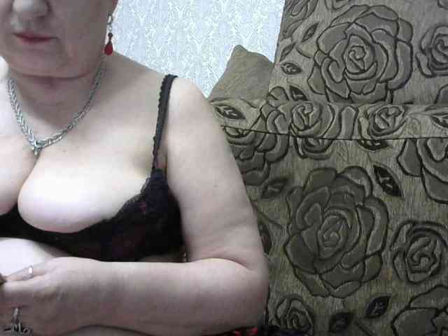 lara45 webcam