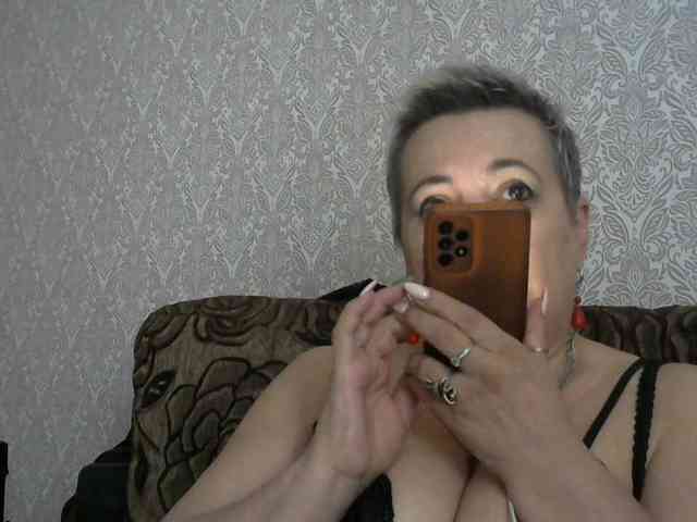 lara45 webcam