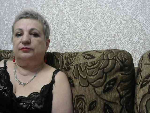 lara45 webcam