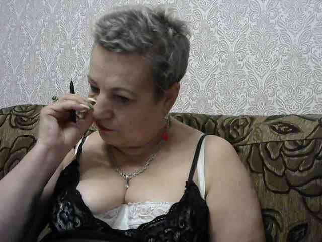 lara45 webcam