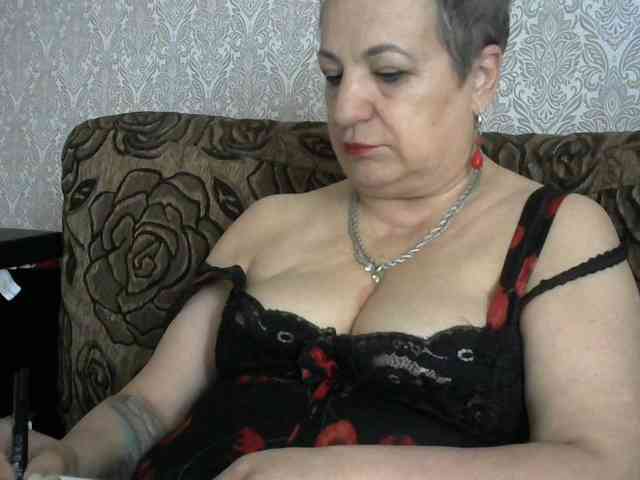 lara45 webcam
