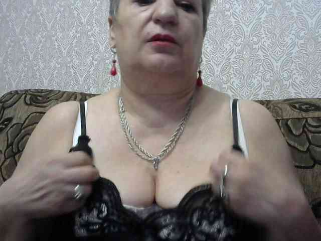 lara45 webcam