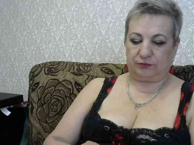 lara45 webcam