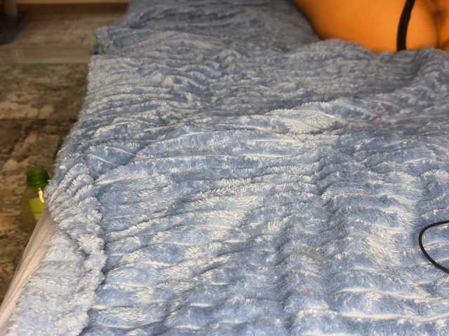 twoninja's BongaCams show and profile