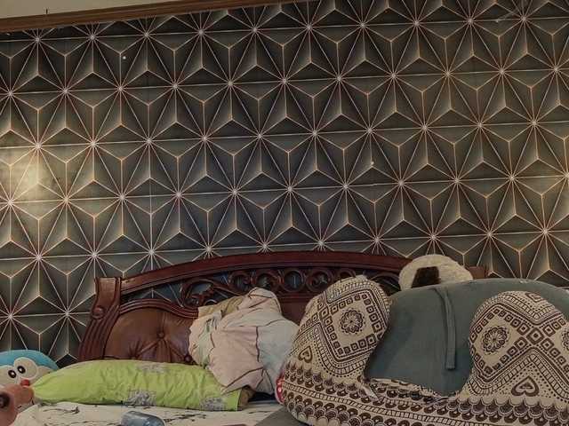 YummyMeily's BongaCams show and profile