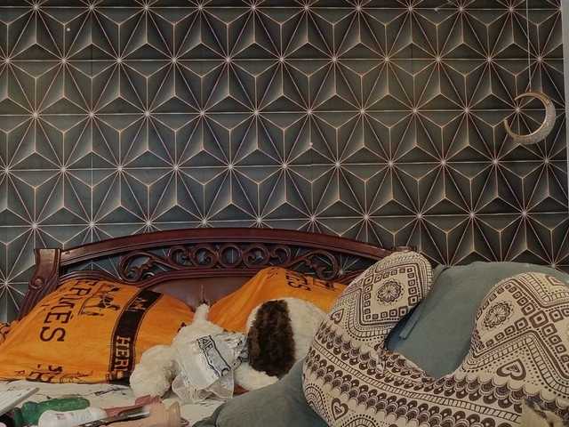 YummyMeily's BongaCams show and profile