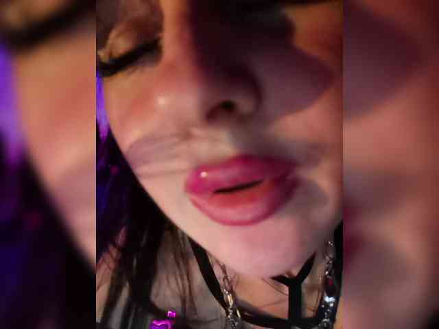 1Kafeta Live Webcam on BongaCams
