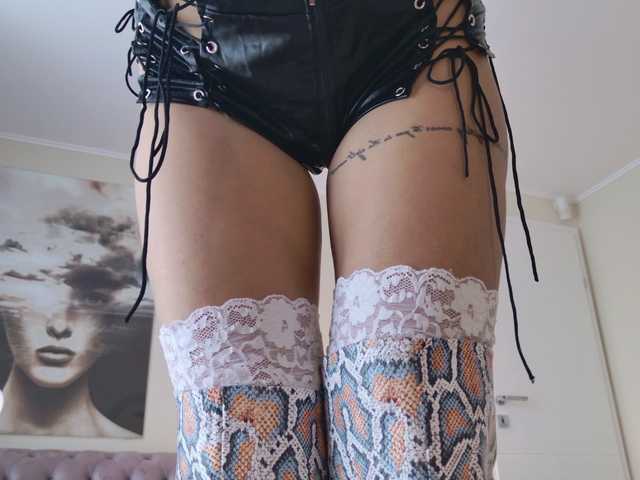 LennaGodess's BongaCams show and profile