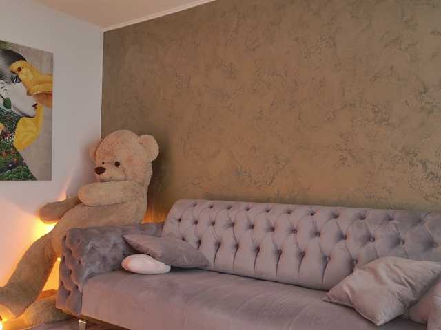 Sex chat gratuit in direct cu LennaGodess pe BongaCams