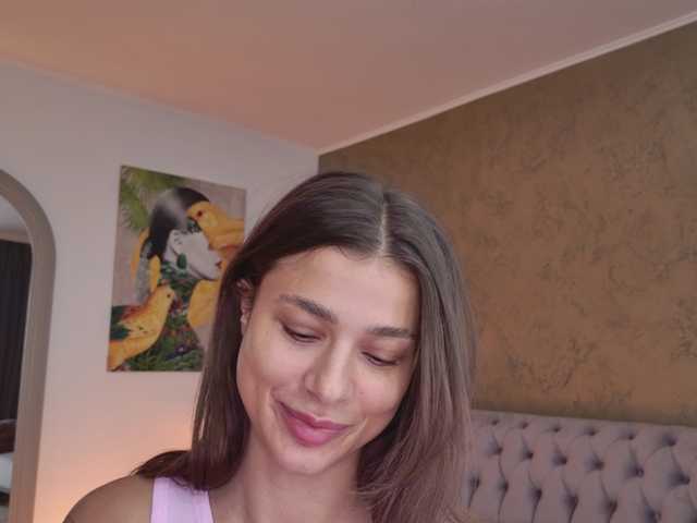 Sex chat gratuit in direct cu LennaGodess pe BongaCams