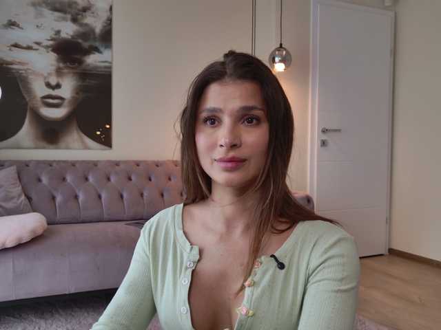 LennaGodess from BongaCams