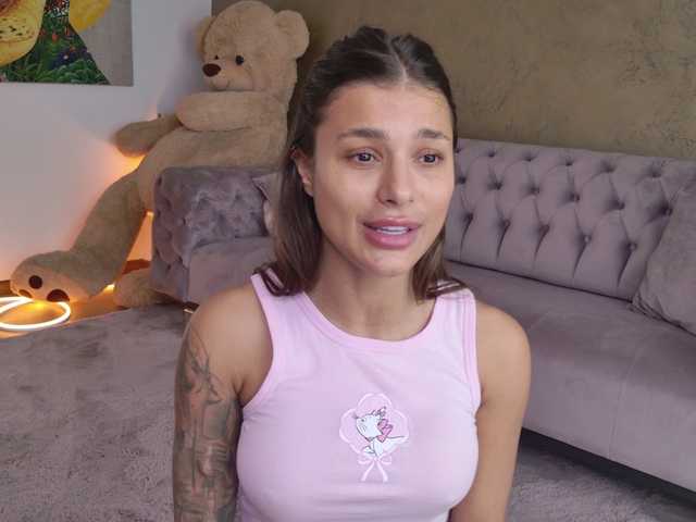 Sex chat gratuit in direct cu LennaGodess pe BongaCams