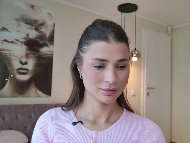 Sex chat gratuit in direct cu LennaGodess pe BongaCams