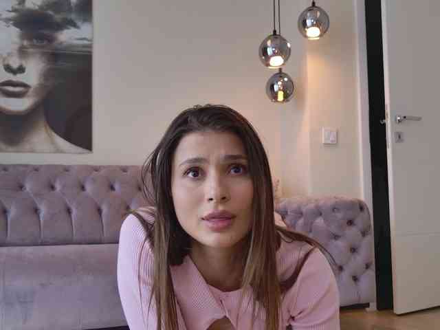 LennaGodess Live Webcam on BongaCams