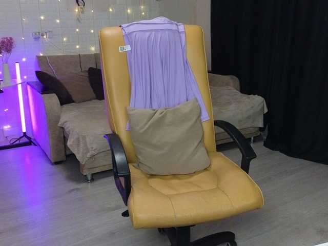 DanaSweet's BongaCams show and profile