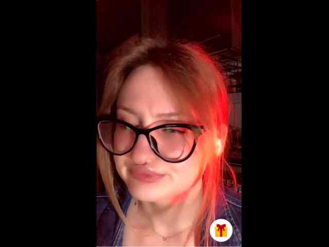 Sunny_Bunny webcam