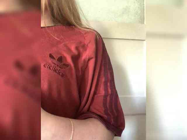 Sunny_Bunny webcam