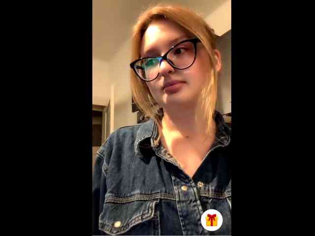 Sunny_Bunny webcam