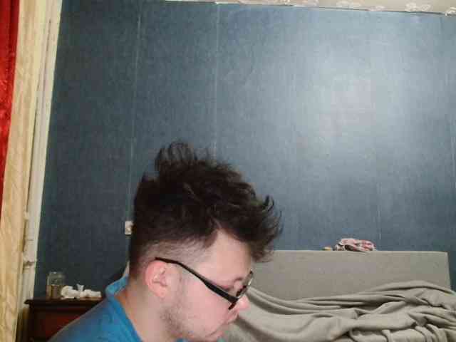 RomaZ123 Live Webcam on BongaCams