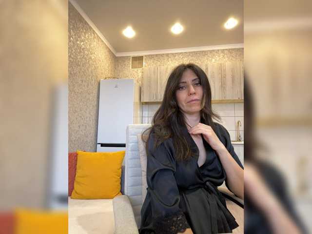 HotyWinter84's BongaCams show and profile