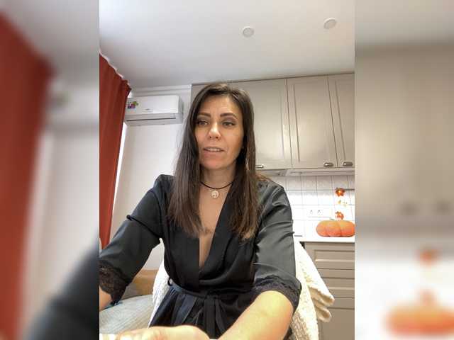 Naked HotyWinter84 wants you to fuck her body now HotyWinter84 from BongaCams