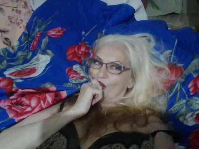 SweetyOLinda webcam
